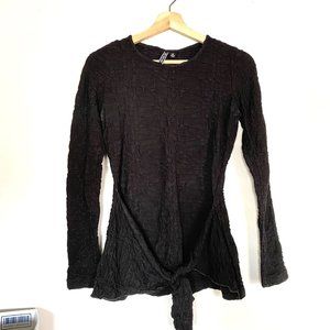 SNO SKINS textured black shirt with wrap